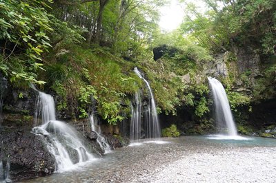 🏞️ 진바 폭포(진바노타키)